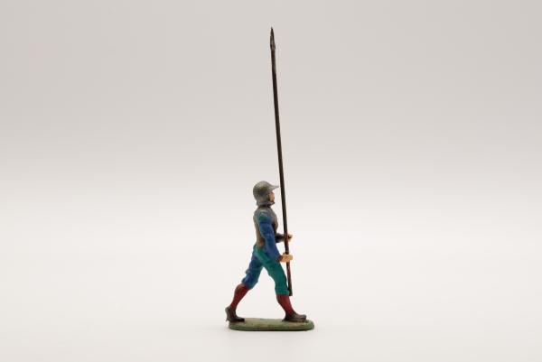 Landsknecht marching with French helmet